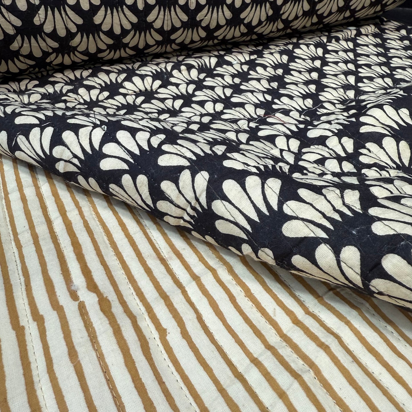 Midnight Fan + Cumin Strip - Quilted Bagru Indian Cotton Block Print (Reversible)