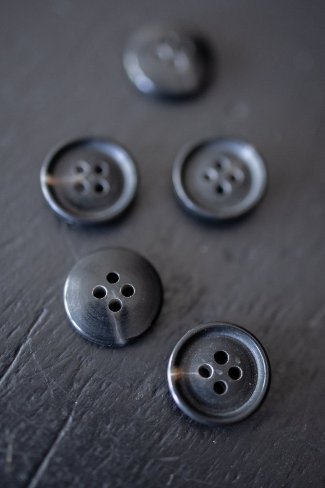 Dark Brown Semi Mottled Buttons - 15mm, 18mm or 20mm - Merchant & Mills