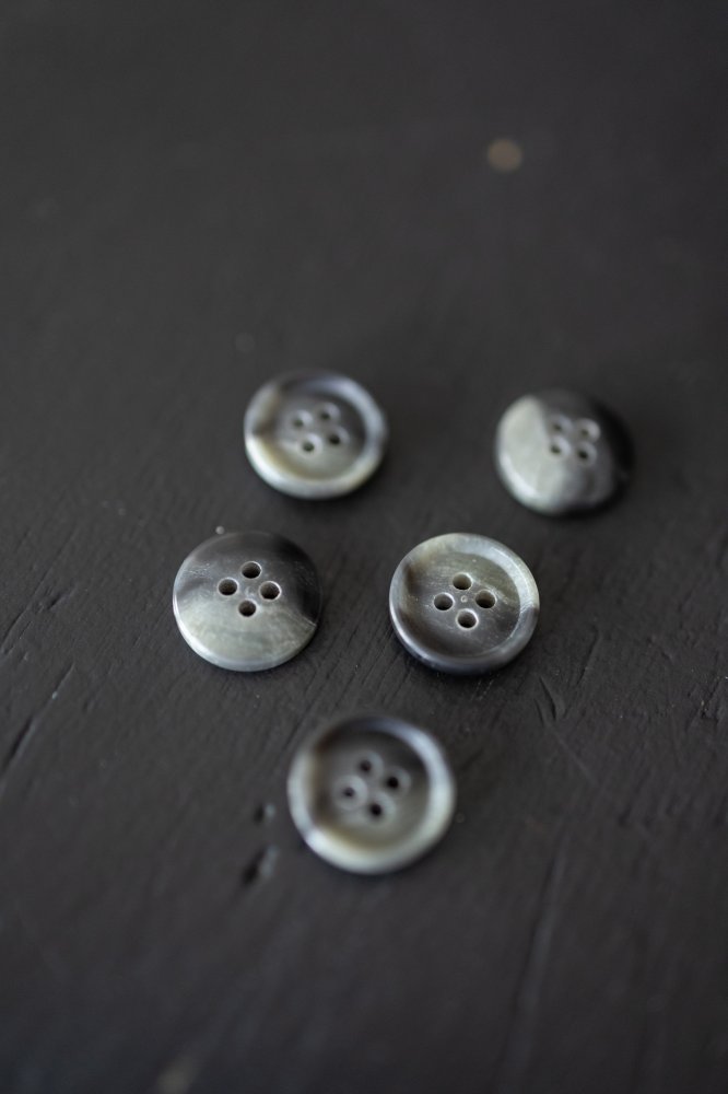 Granite Grey Semi Mottled Buttons - 15mm, 18mm or 20mm - Merchant & Mills