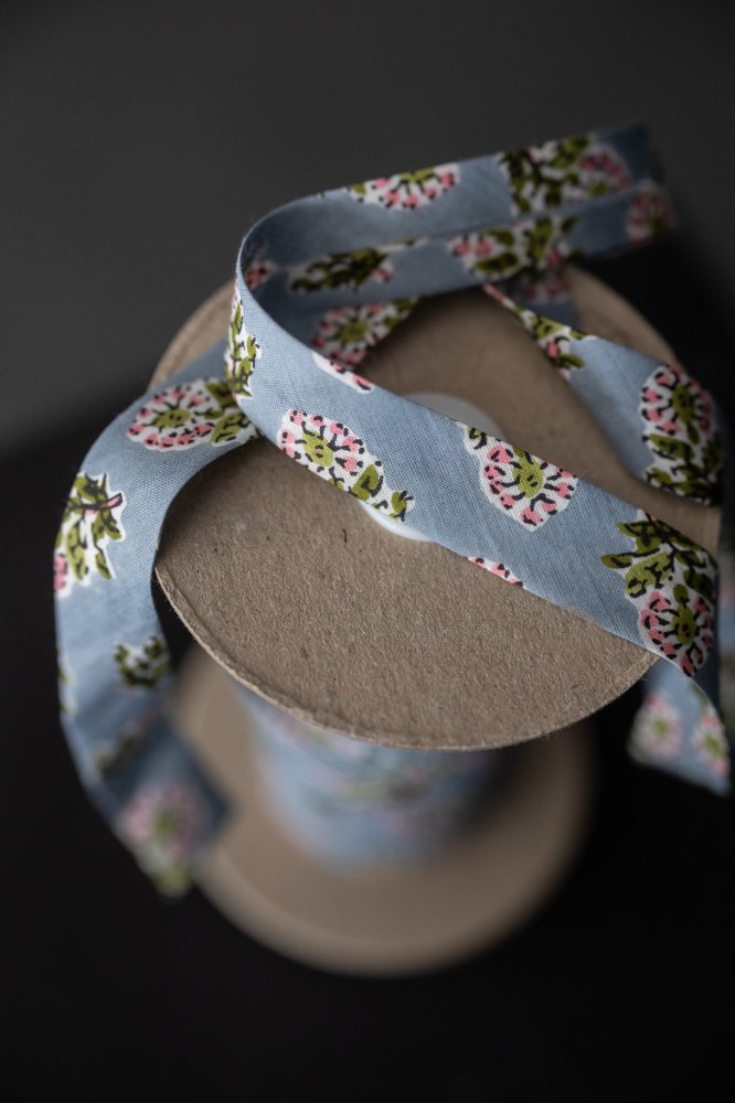2cm Phoebe Blues Indian Handloom Cotton Bias Binding - Merchant & Mills (Sold Per Meter) - Simplifi Fabric