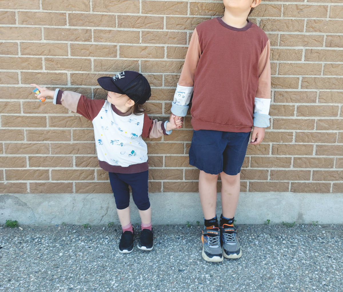 Lieblingsstück — The Grow-With-Me Sweater PDF Sewing Pattern - Stoff Cafe