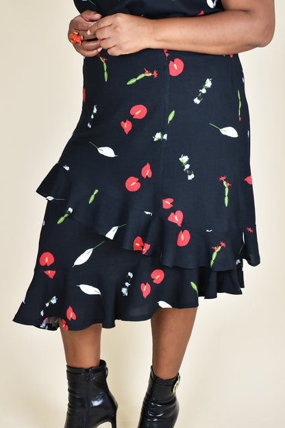Gone Rogue Skirt Paper Sewing Pattern - Izzie