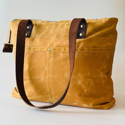The Dundurn Tote - Paper Pattern - Hammerstitch