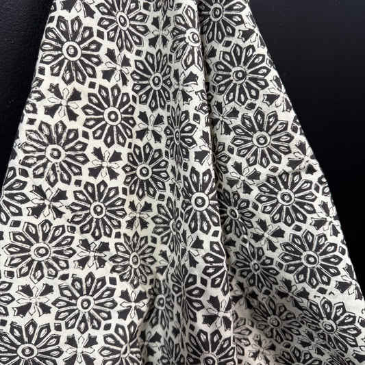 Noir Petal - Bagru Indian Cotton Block Print