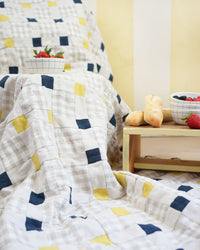 Picnic Square Quilt PDF Pattern - Matchy Matchy Sewing Club