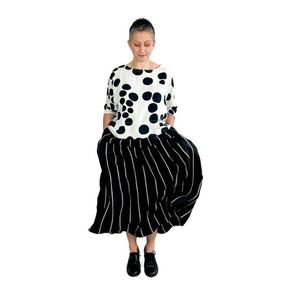 Rea Top Sewing Pattern - Dhurata Davies