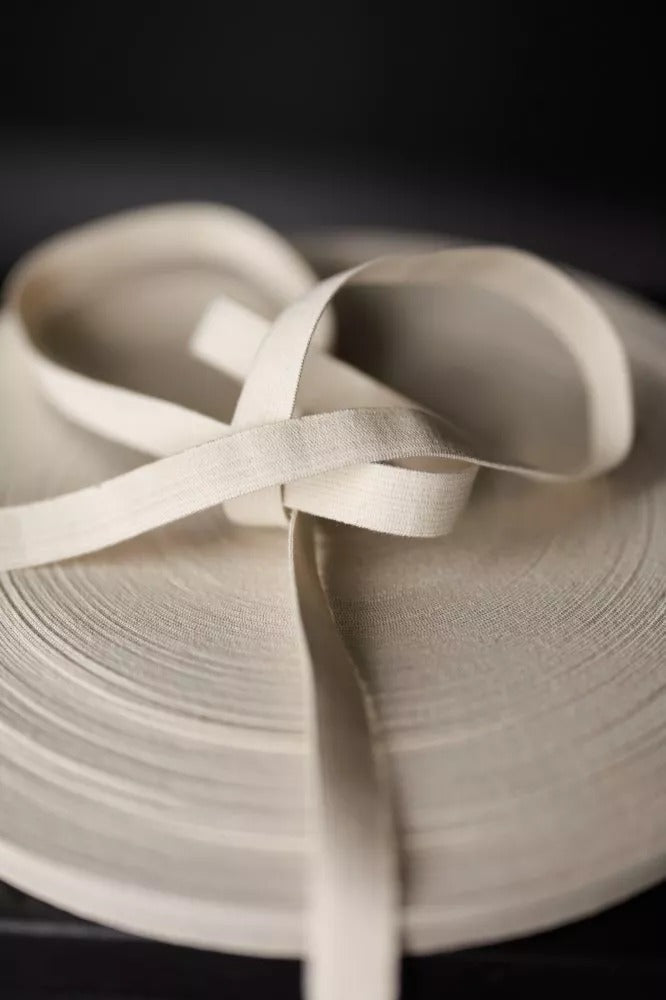 Organic Cotton Elastic - Natural Ecru - 18mm or 40mm - Merchant & Mills (Sold Per Meter)