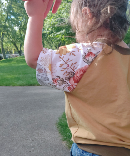 Wildling – No Front, No Back Raglan T-Shirt PDF Sewing Pattern - Stoff Cafe