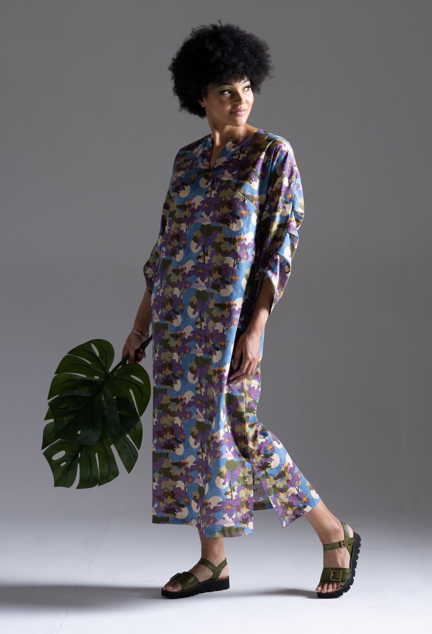 Camomile Kaftan - Paper Sewing Pattern - Sew Different - Simplifi Fabric