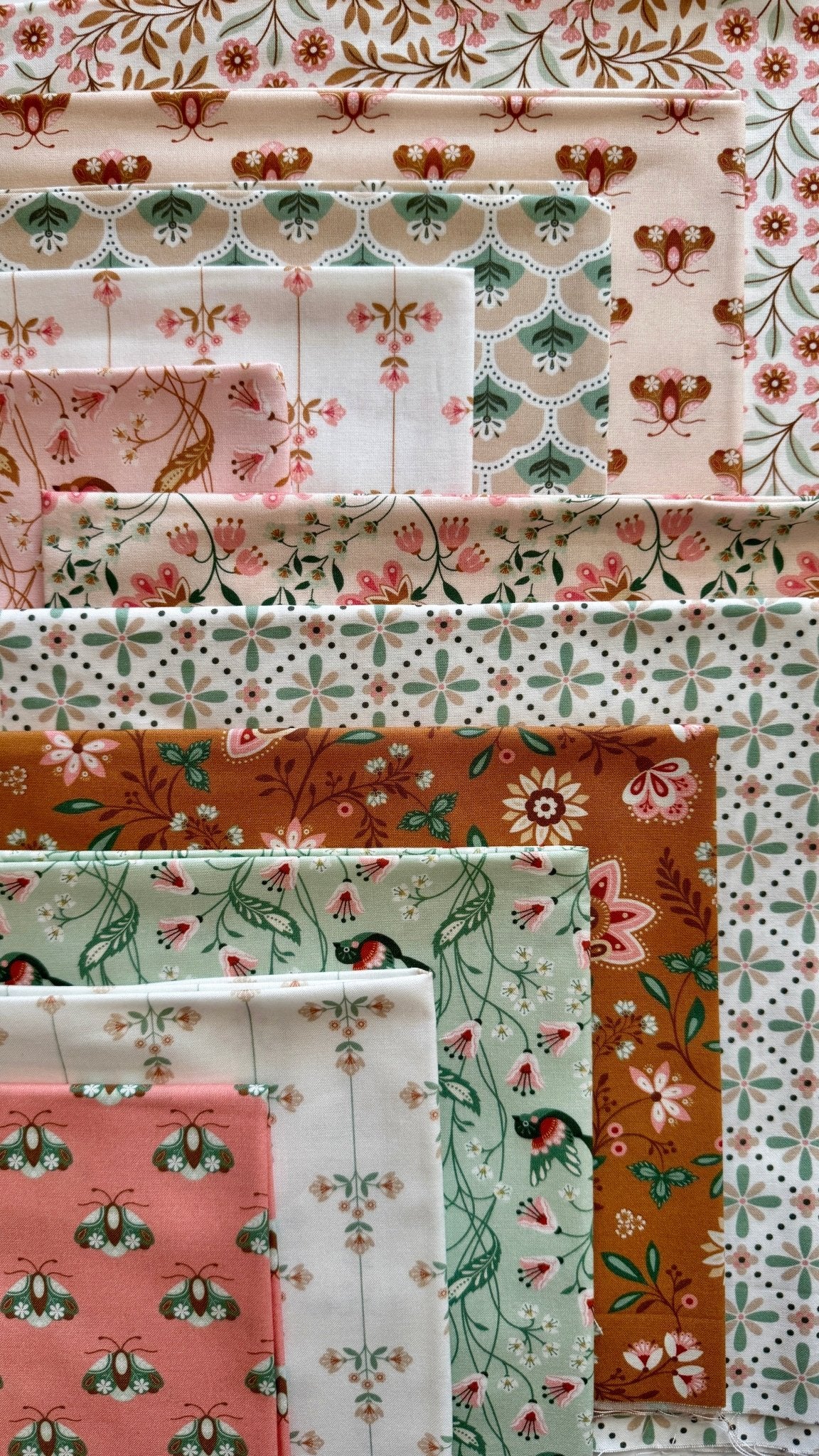 Cecilia - Vintage Charm - Dots & Glory - Cloud 9 Fabrics - Poplin - Simplifi Fabric