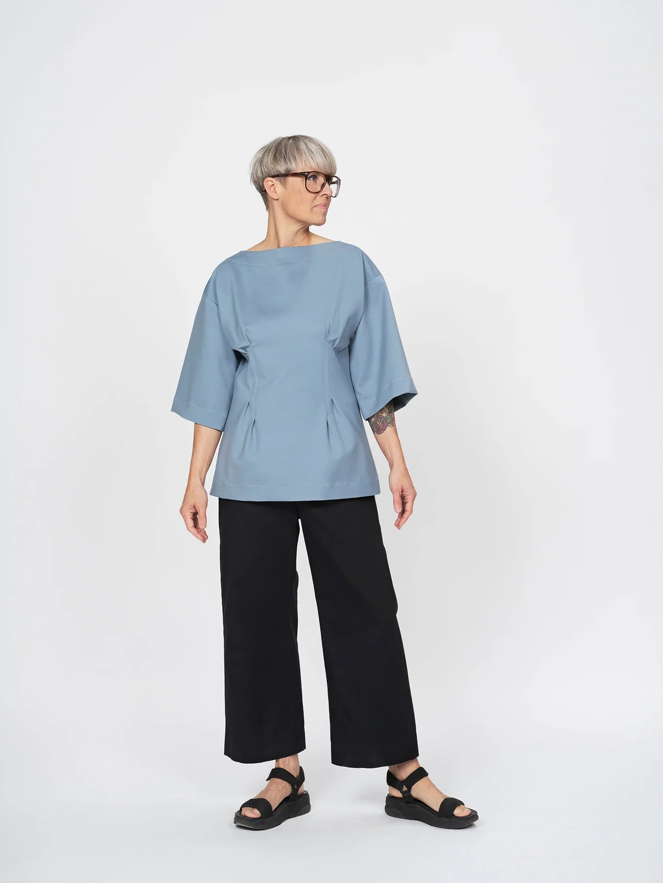 Fitted Waist T-Shirt Pattern - The Assembly Line - Simplifi Fabric