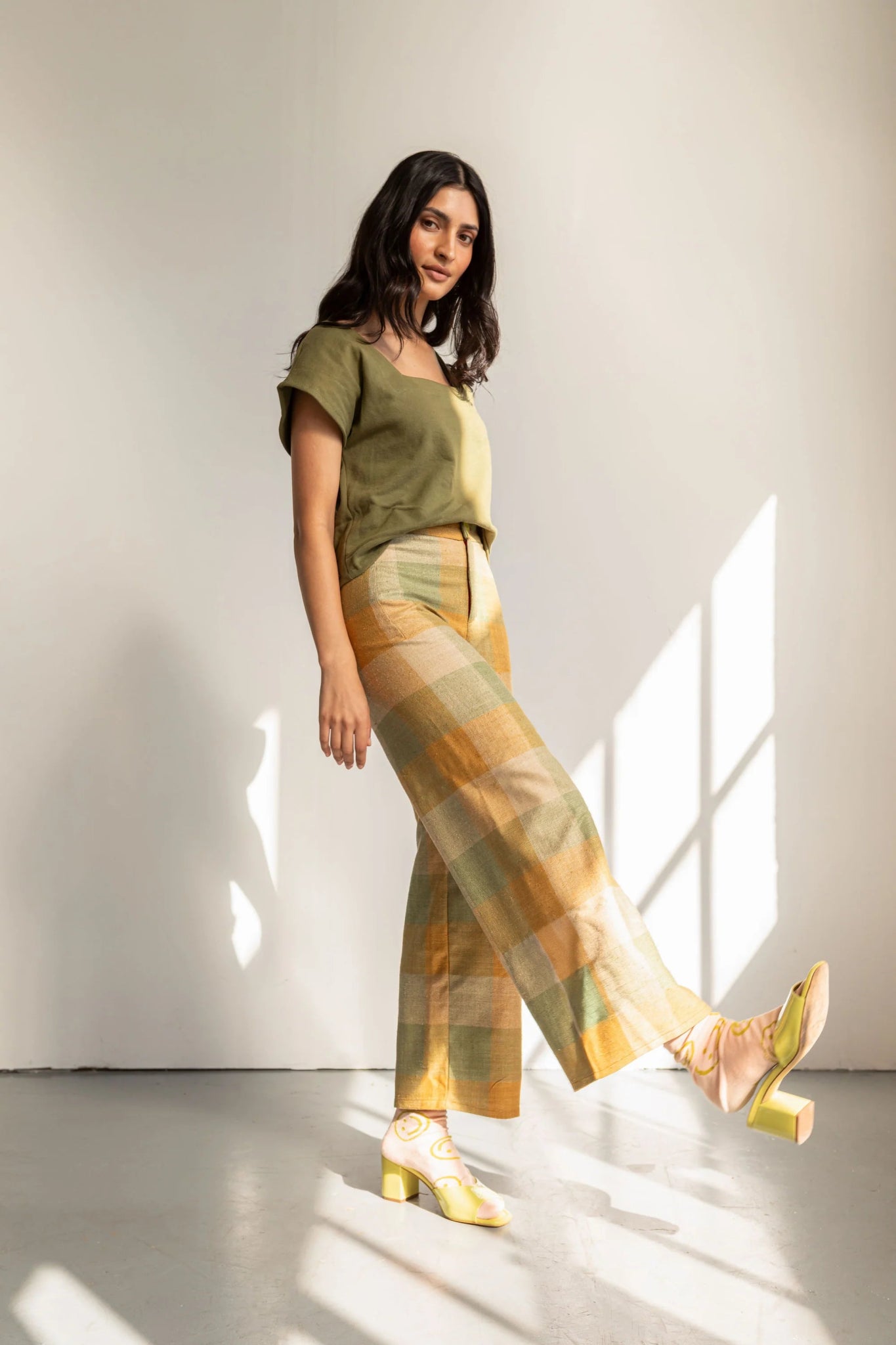 Flaneur Pants Pattern - Friday Pattern Company - Simplifi Fabric