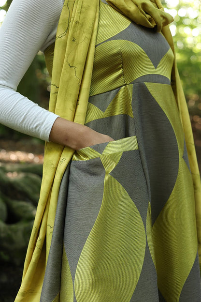 Fleetwood Frock - Paper Sewing Pattern - Sew Different - Simplifi Fabric