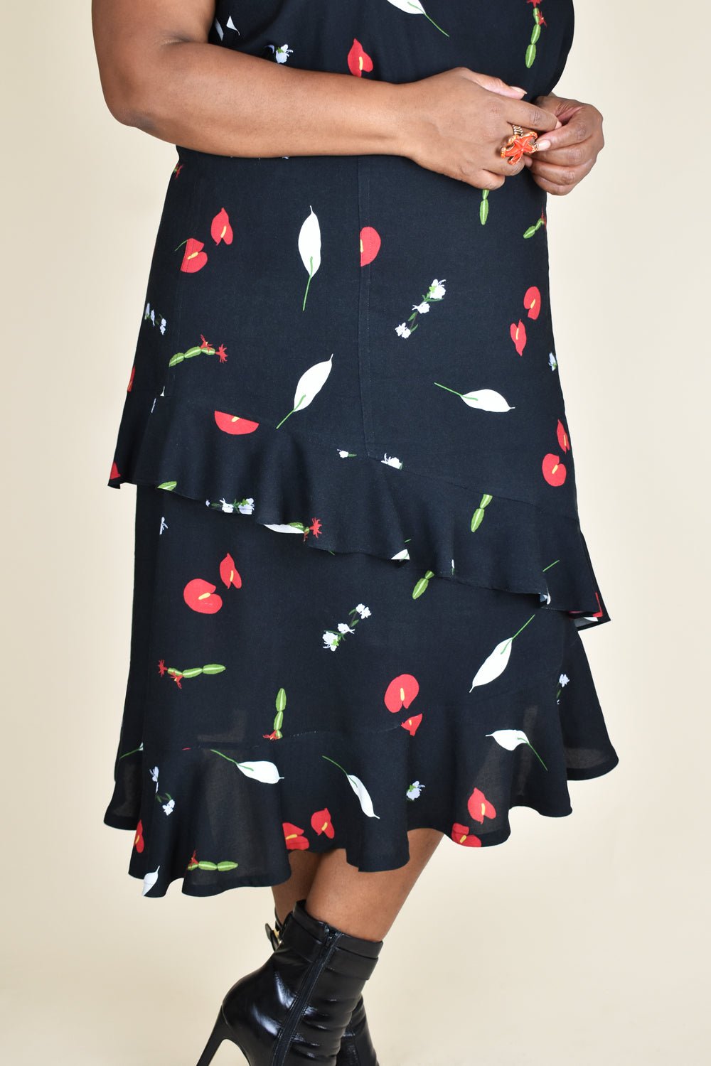 Gone Rogue Skirt Paper Sewing Pattern - Izzie - Simplifi Fabric