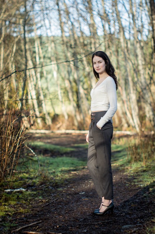 Lazo Trousers Womens PDF Sewing Pattern - Thread Theory - Simplifi Fabric