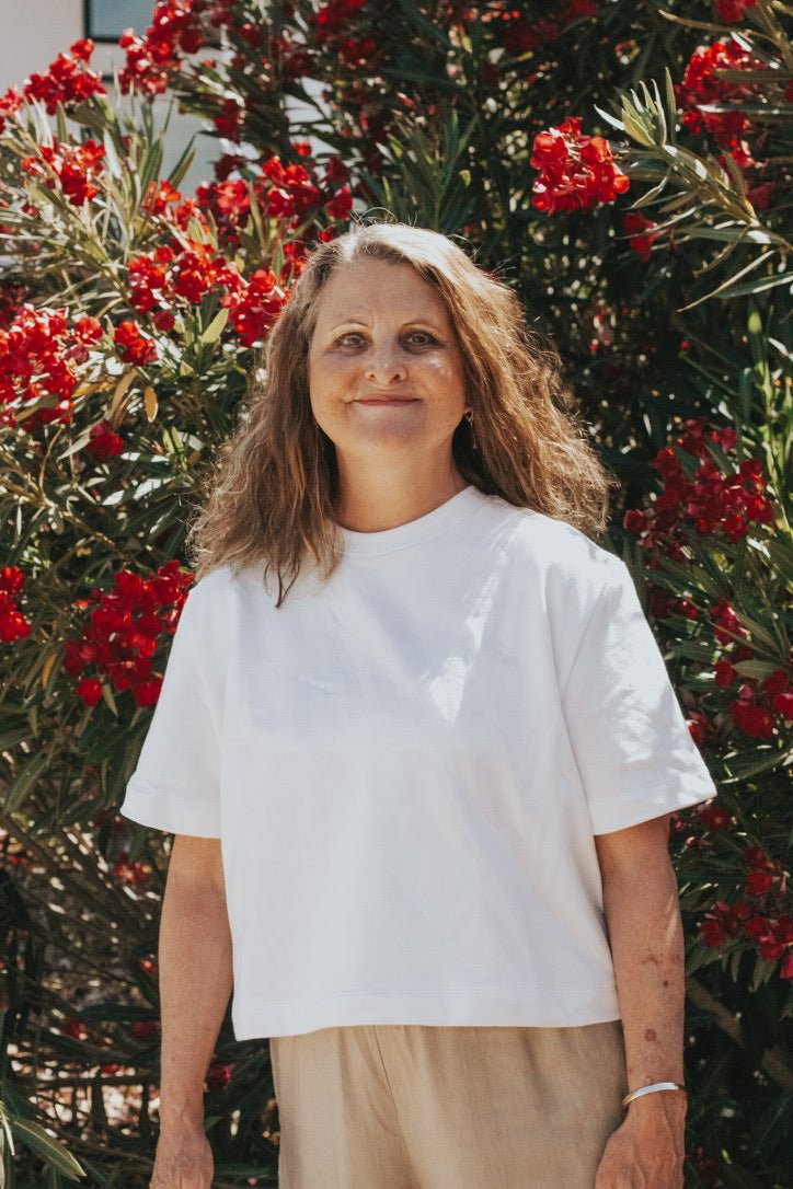 MADE - LINE Bundle Easy Tee Shirt , Shorts, Pants + Sweatshirt PDF Sewing Pattern - Madswick - Simplifi Fabric