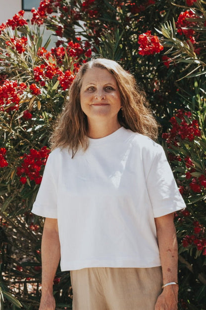 MADE - LINE Bundle Easy Tee Shirt , Shorts, Pants + Sweatshirt PDF Sewing Pattern - Madswick - Simplifi Fabric