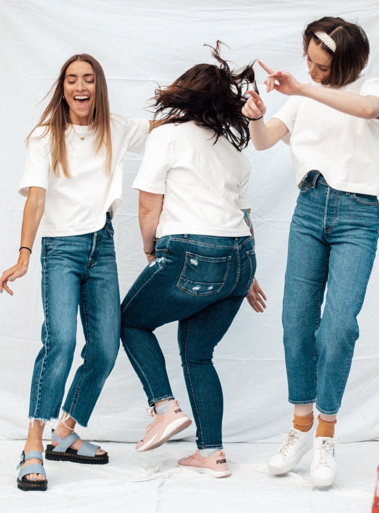 MADE - LINE Bundle Easy Tee Shirt , Shorts, Pants + Sweatshirt PDF Sewing Pattern - Madswick - Simplifi Fabric