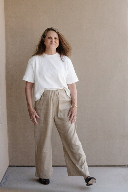 MADE - LINE Bundle Easy Tee Shirt , Shorts, Pants + Sweatshirt PDF Sewing Pattern - Madswick - Simplifi Fabric