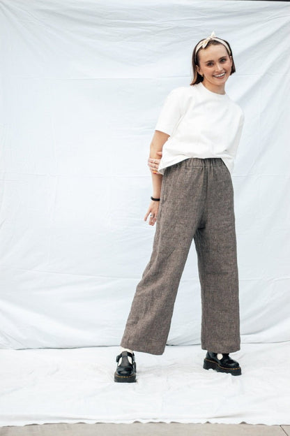 MADE - LINE Bundle Easy Tee Shirt , Shorts, Pants + Sweatshirt PDF Sewing Pattern - Madswick - Simplifi Fabric