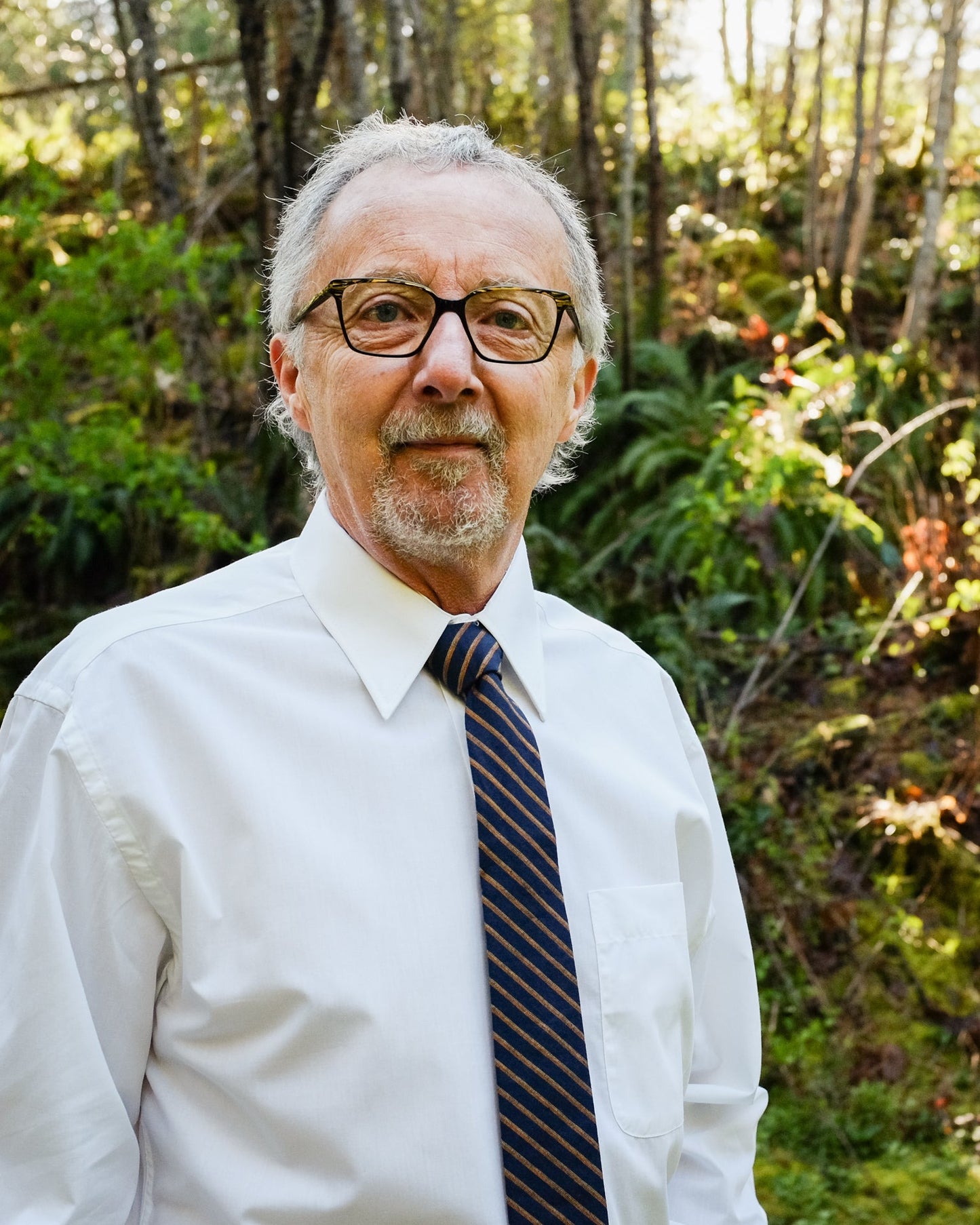 Mahle Tie PDF Sewing Pattern - Thread Theory - Simplifi Fabric