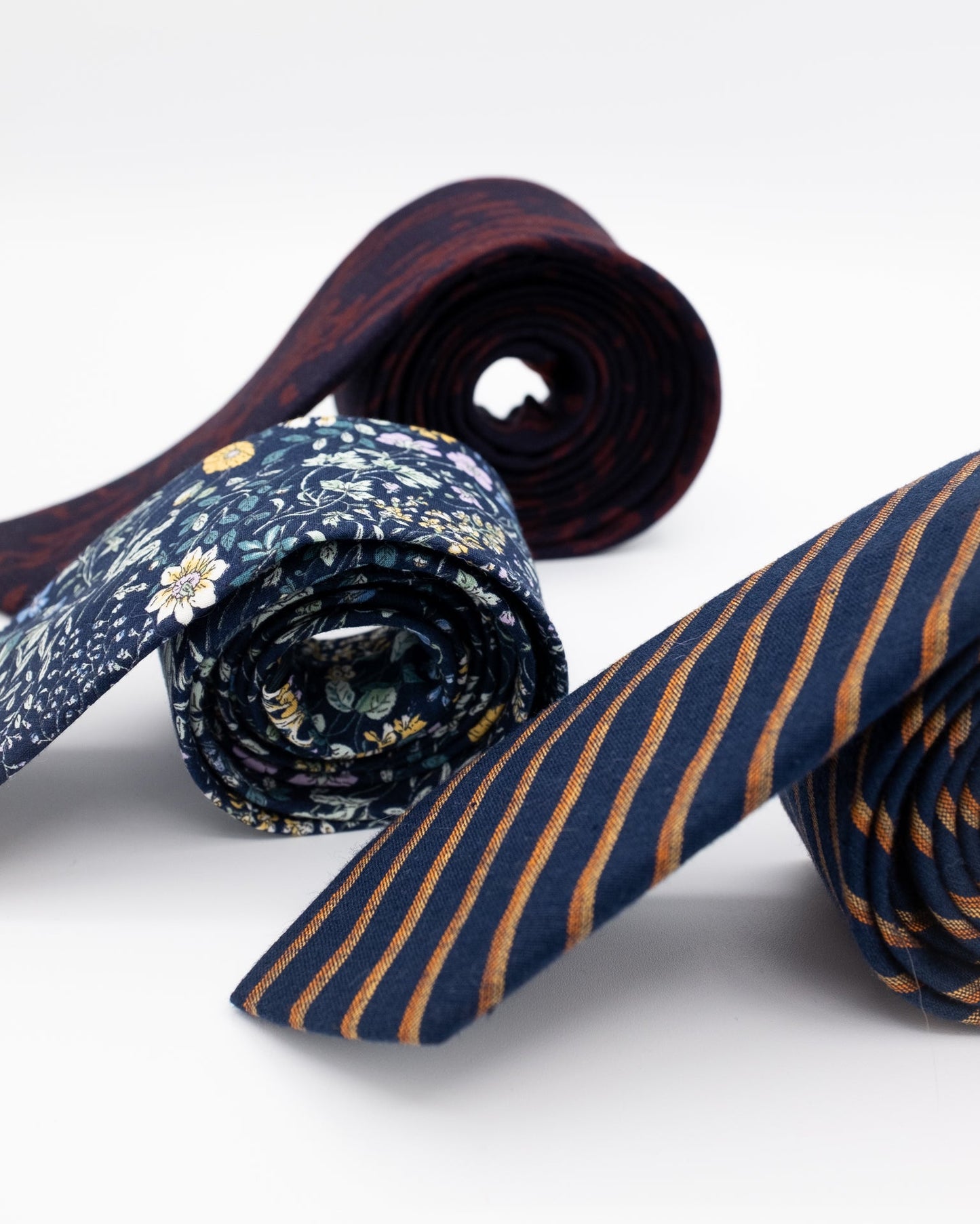 Mahle Tie PDF Sewing Pattern - Thread Theory - Simplifi Fabric