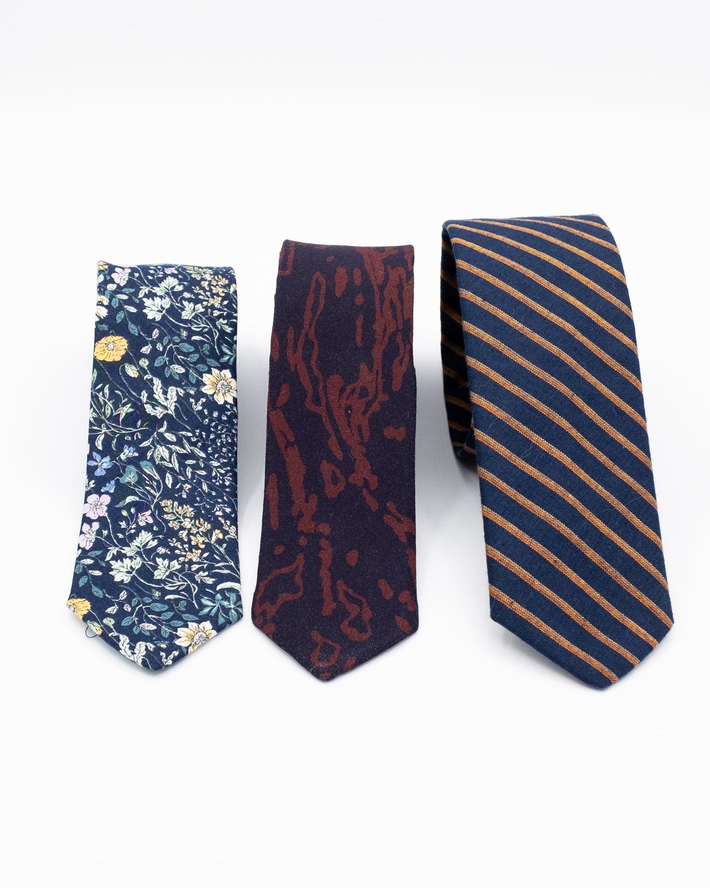 Mahle Tie PDF Sewing Pattern - Thread Theory - Simplifi Fabric