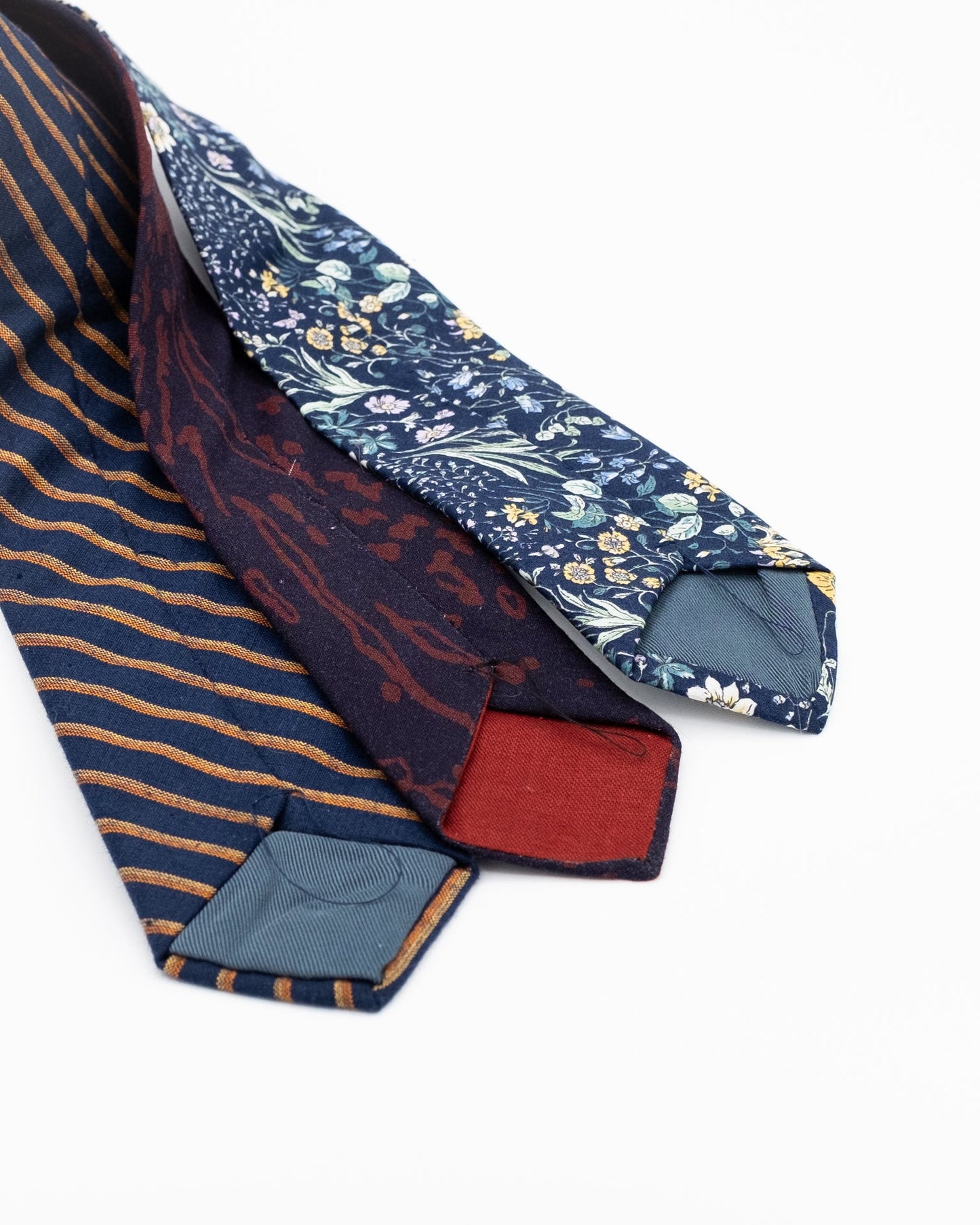 Mahle Tie PDF Sewing Pattern - Thread Theory - Simplifi Fabric