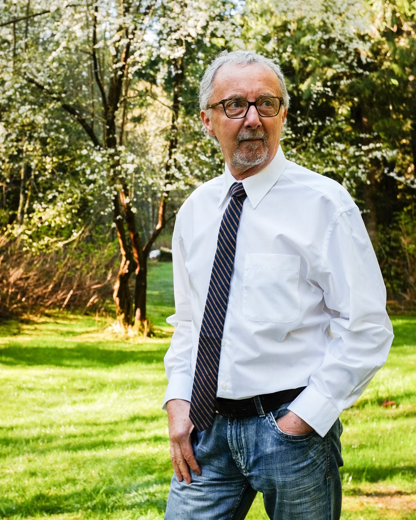 Mahle Tie PDF Sewing Pattern - Thread Theory - Simplifi Fabric