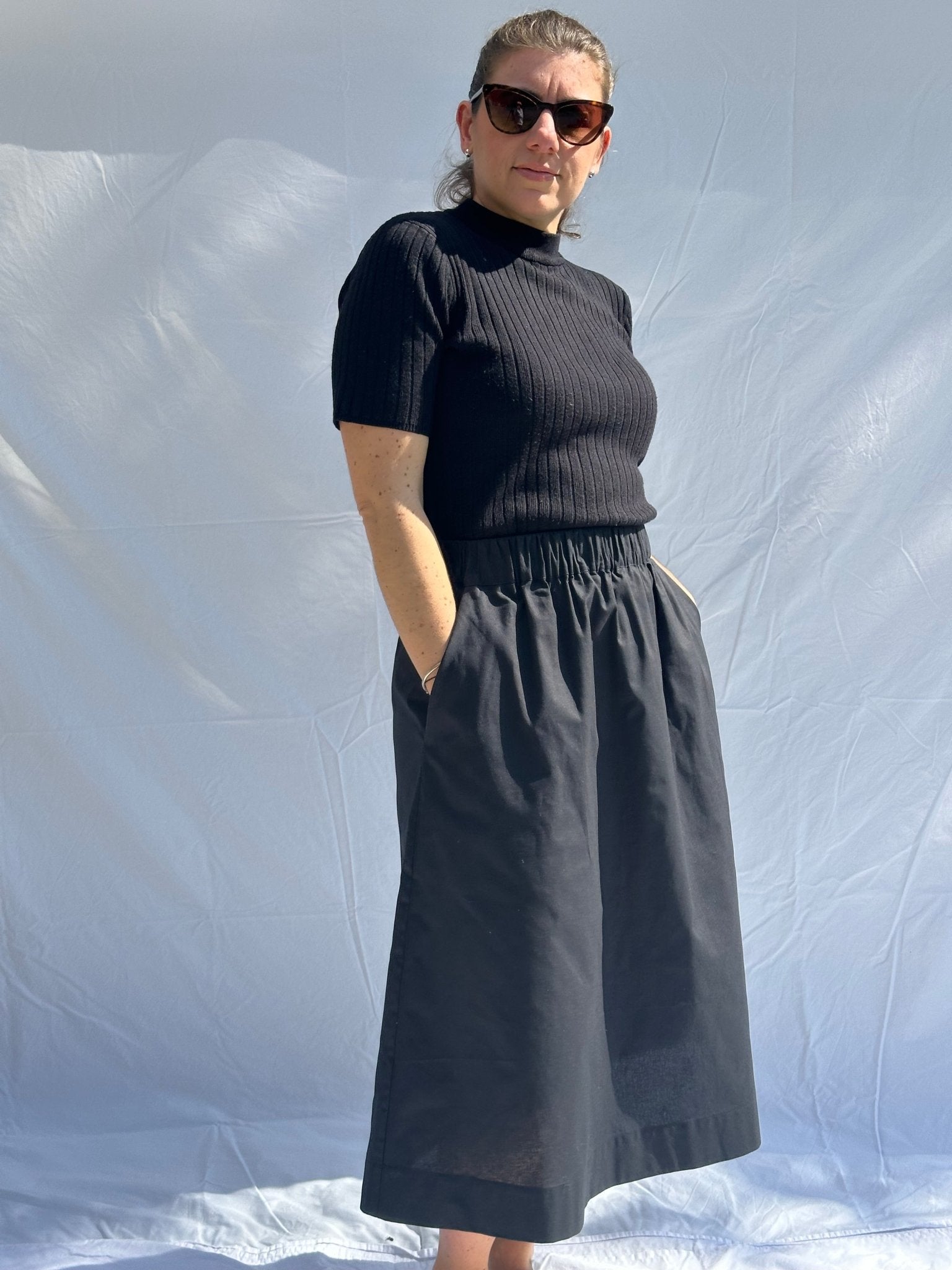 Marlo Womens High Waisted Everyday Skirt PDF Sewing Pattern - Atelier Mimito - Simplifi Fabric