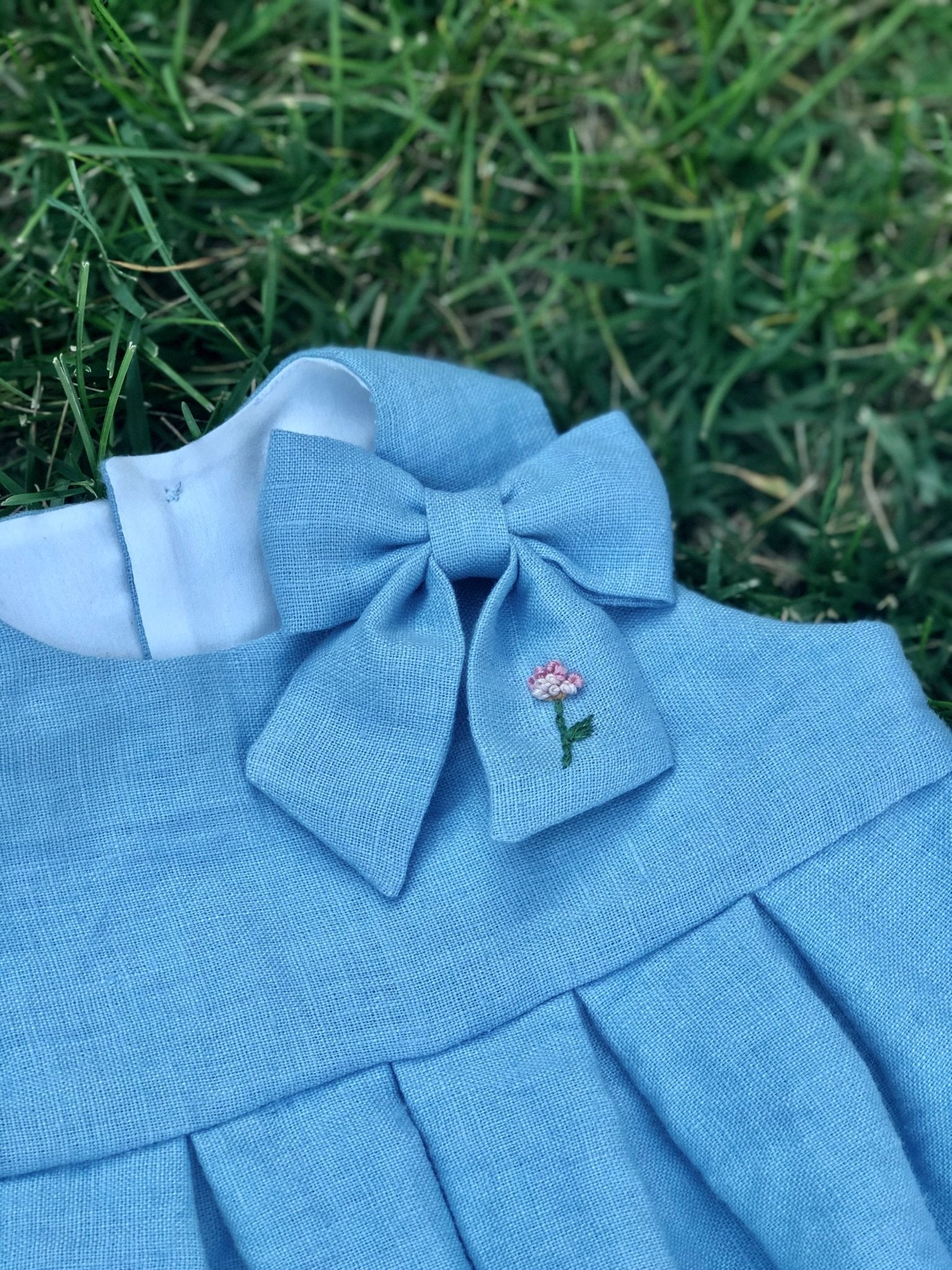 Mia Bow PDF Sewing Pattern - Atelier Mimito - Simplifi Fabric