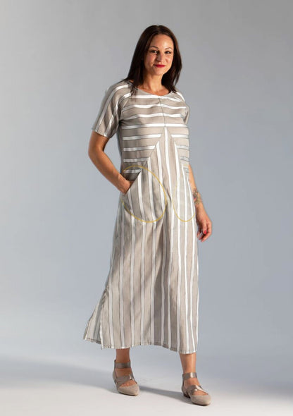 Moon Pocket Maxi - Paper Sewing Pattern - Sew Different - Simplifi Fabric