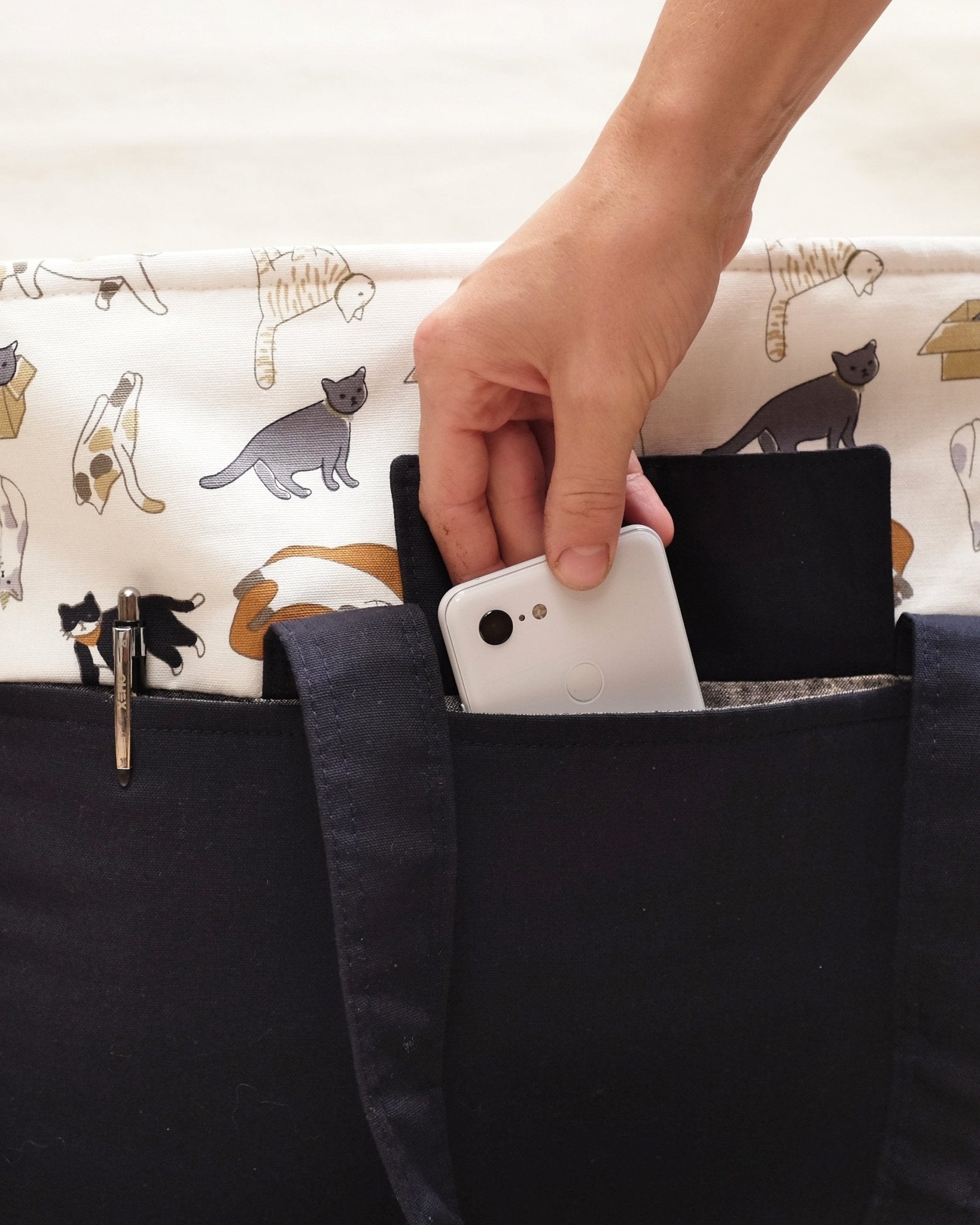 Qualicum Bag PDF Sewing Pattern - Thread Theory - Simplifi Fabric