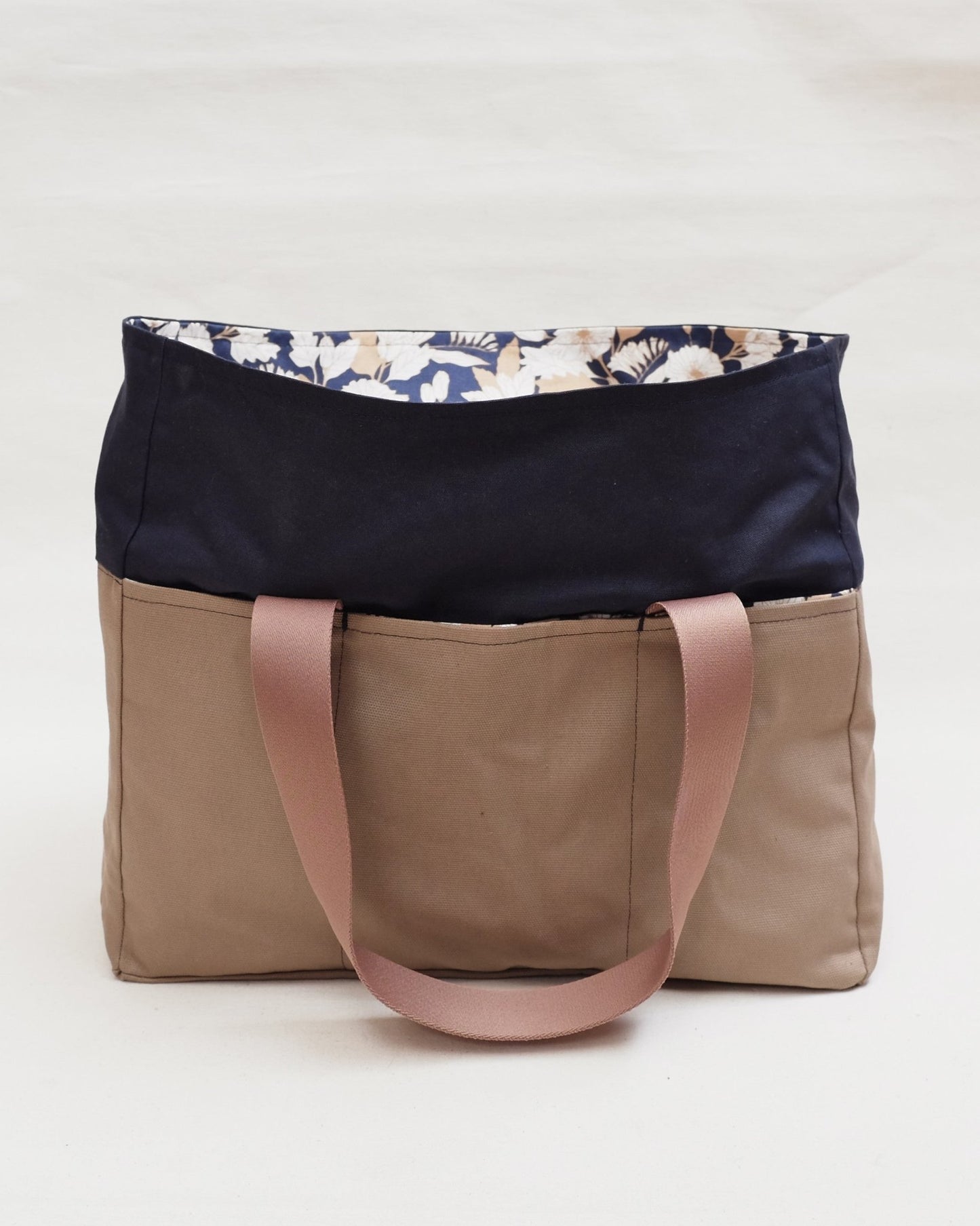Qualicum Bag PDF Sewing Pattern - Thread Theory - Simplifi Fabric