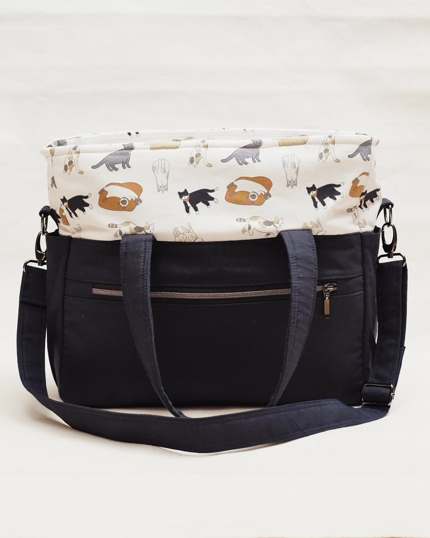 Qualicum Bag PDF Sewing Pattern - Thread Theory - Simplifi Fabric