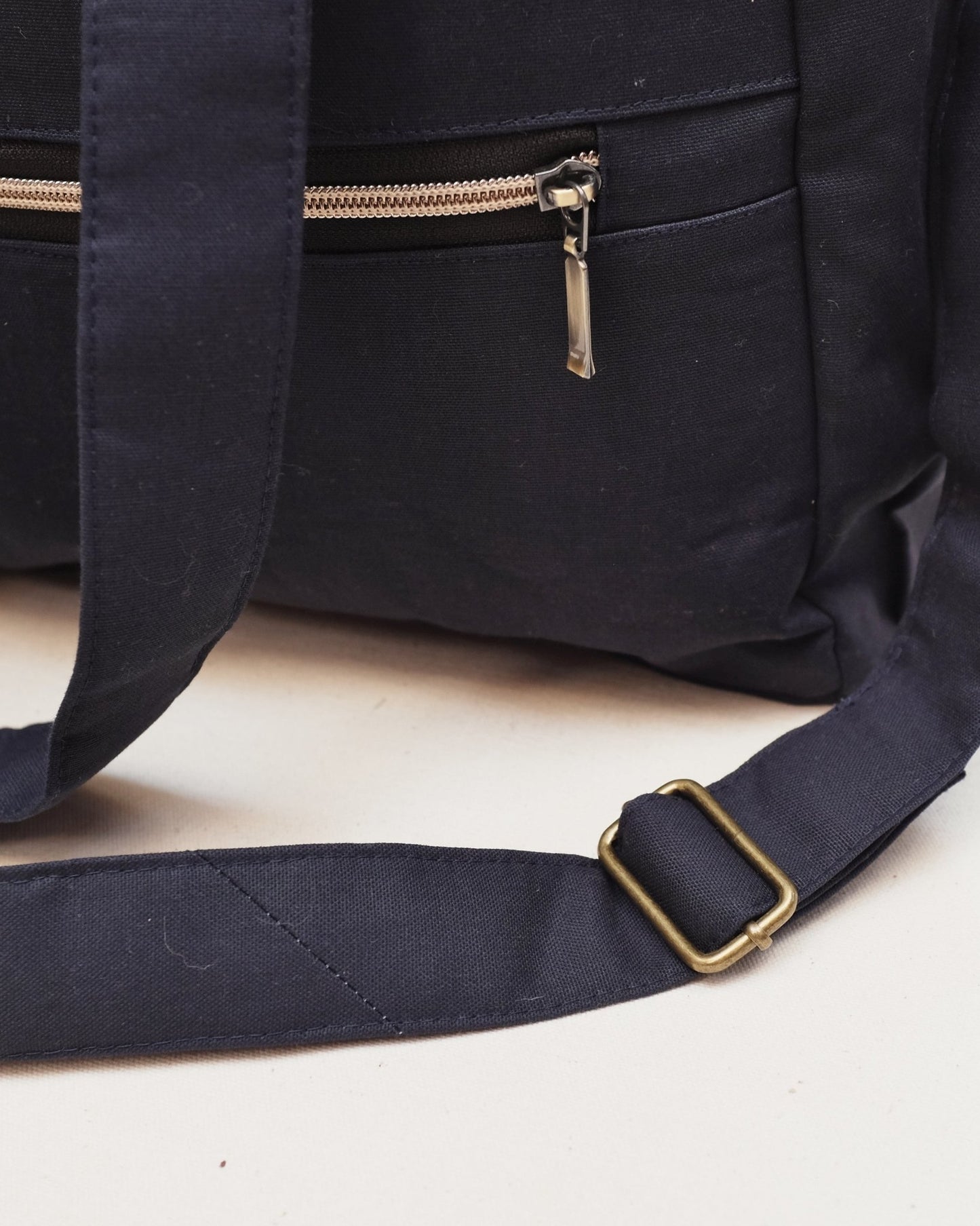 Qualicum Bag PDF Sewing Pattern - Thread Theory - Simplifi Fabric