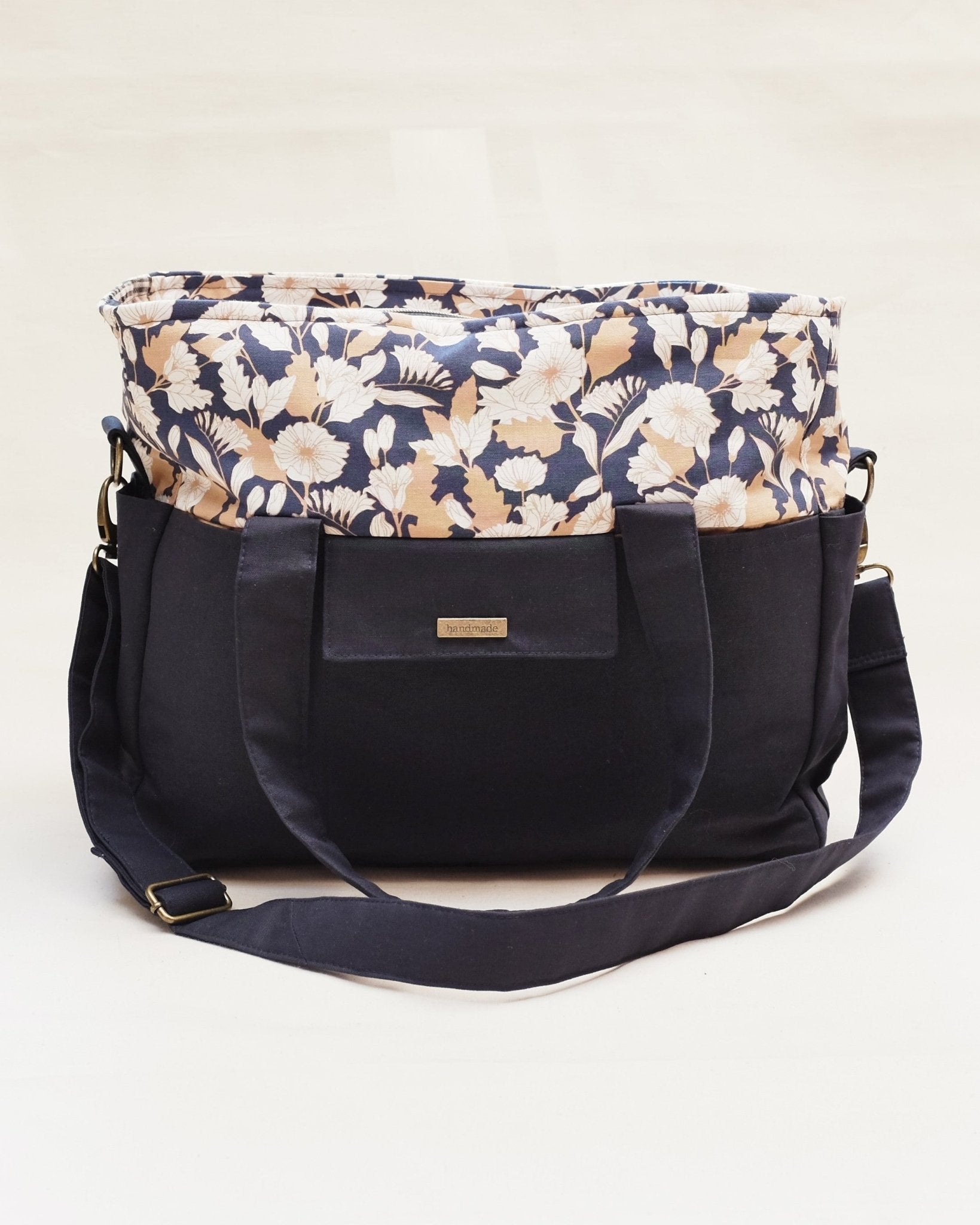 Qualicum Bag PDF Sewing Pattern - Thread Theory - Simplifi Fabric