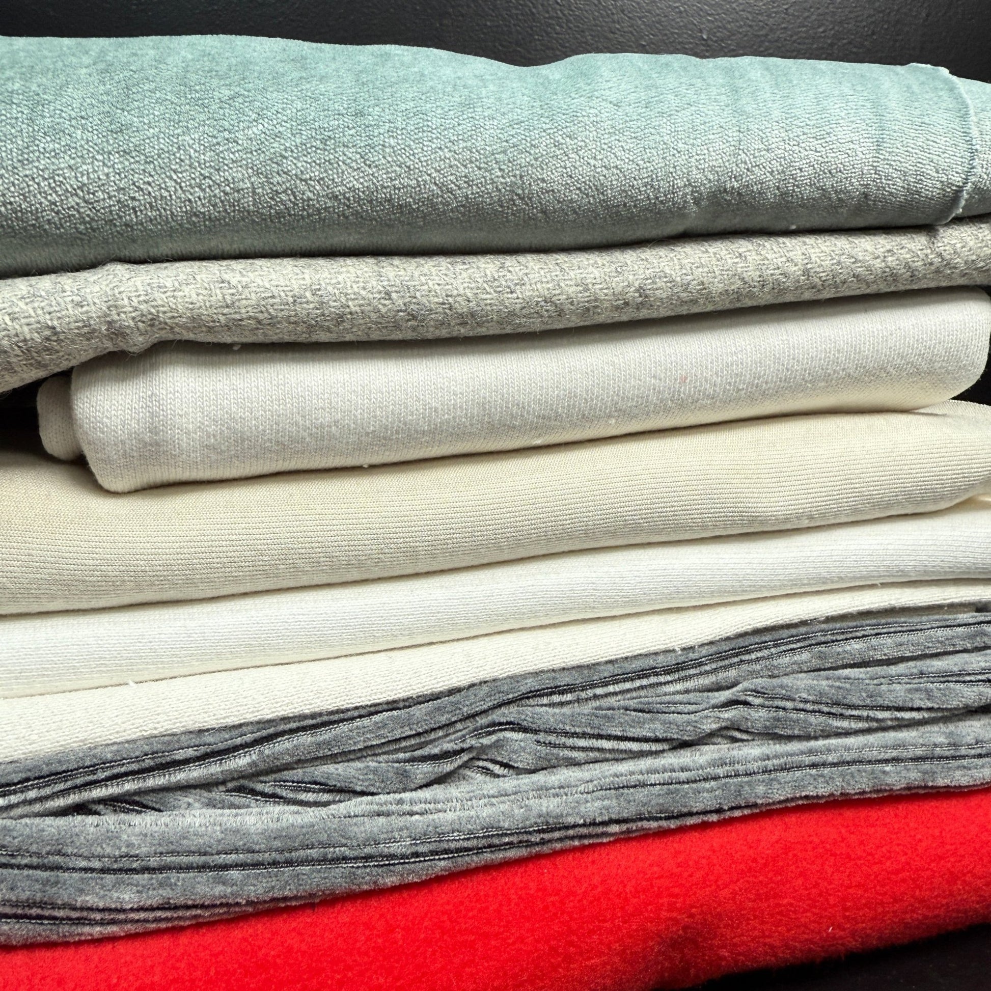 SALE BOX 1811K by Sale Box featuring a variety of fabrics including grey cord jersey, red fleece, and bamboo velour.