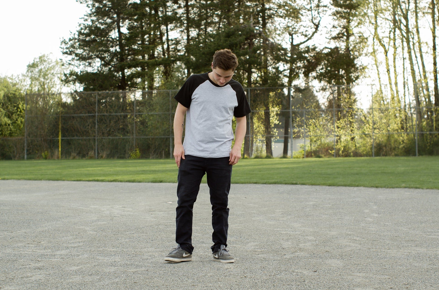 Sayward Raglan Mens PDF Sewing Pattern - Thread Theory - Simplifi Fabric