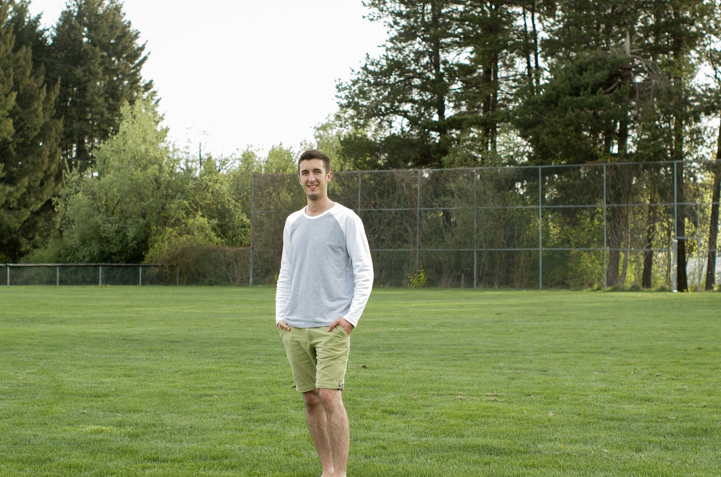 Sayward Raglan Mens PDF Sewing Pattern - Thread Theory - Simplifi Fabric