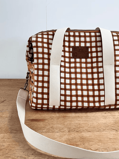 Somerley Tote Paper Pattern - Two Stitches Patterns - Simplifi Fabric