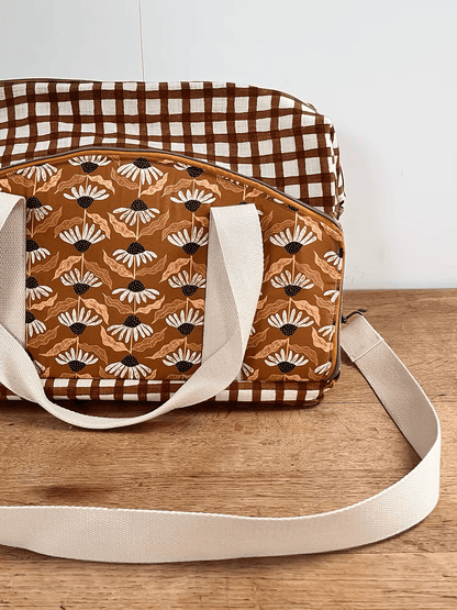 Somerley Tote Paper Pattern - Two Stitches Patterns - Simplifi Fabric