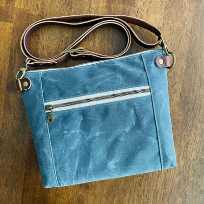 The Cambridge Bag - Paper Pattern - Hammerstitch - Simplifi Fabric