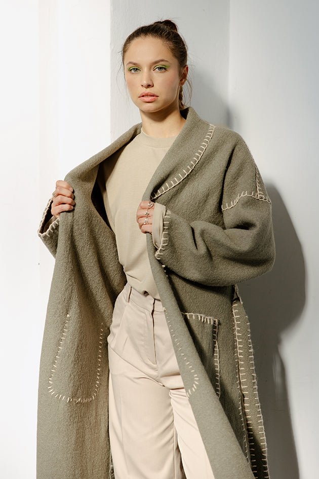 The Kelly Coat - No Sewing Machine Required - Paper Sewing Pattern - Juliana Martejevs - Simplifi Fabric