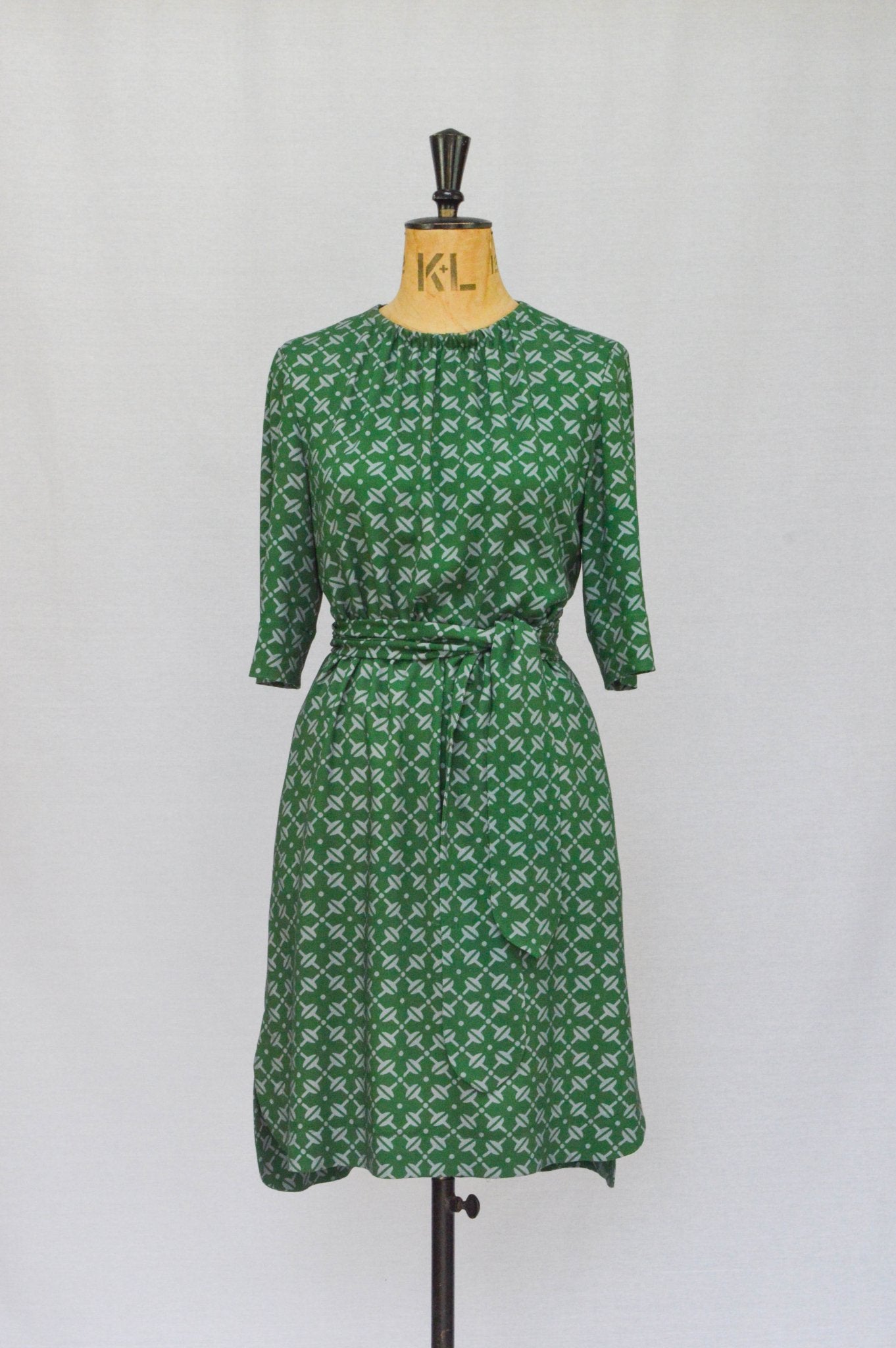 The Rochester Dress & Top Paper Sewing Pattern - Maven Sewing Patterns - Simplifi Fabric