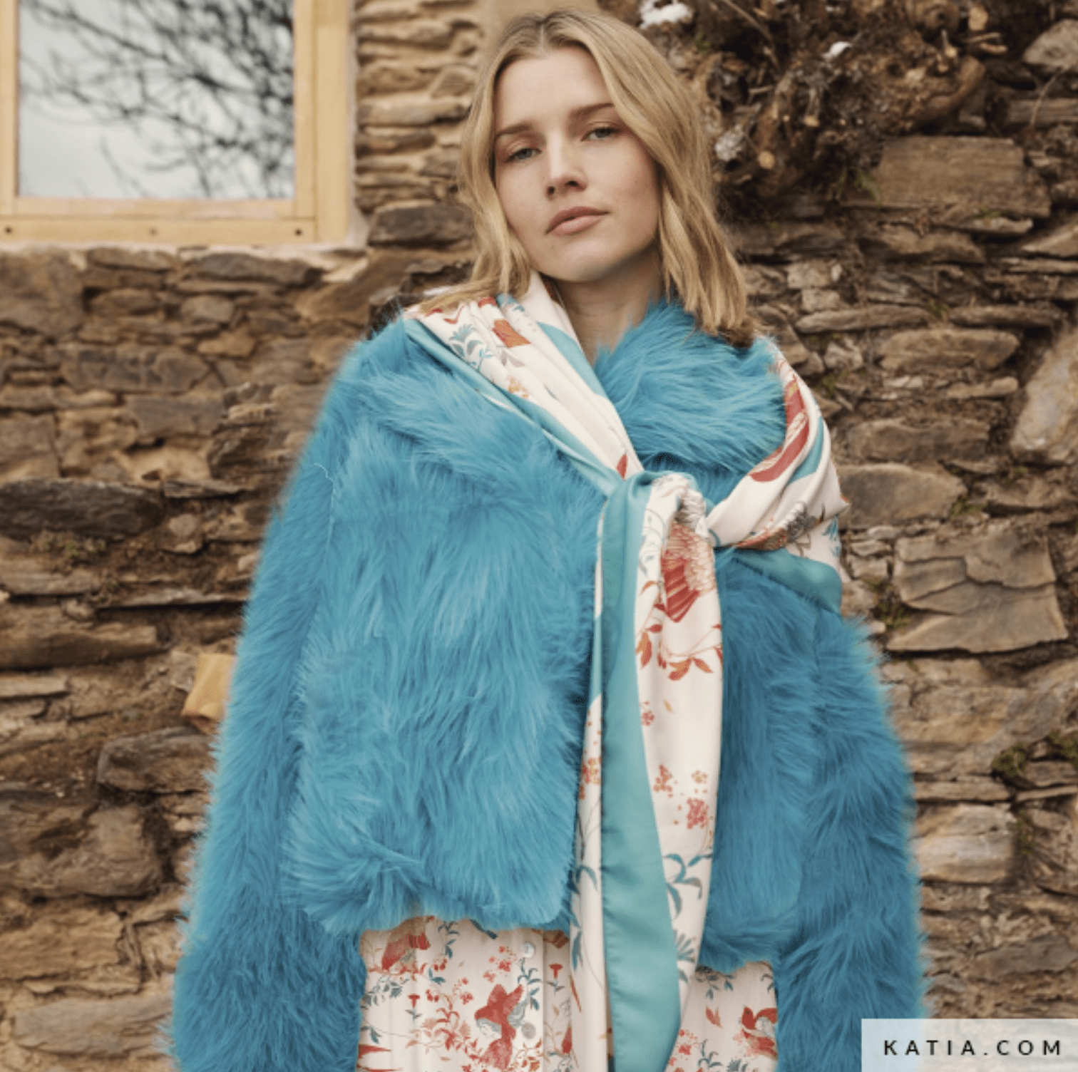 Vegan Long - Pile Faux Fur - Aquamarine - Katia - Simplifi Fabric