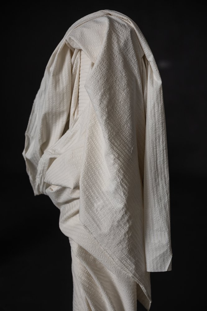 Washed White Seersucker Stripe Indian Organic Cotton - Merchant & Mills - Simplifi Fabric