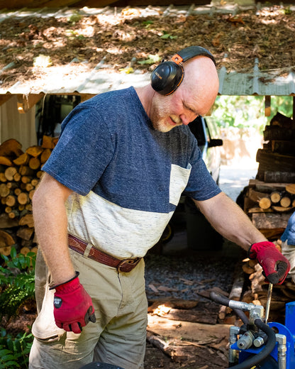 Woodley Tee Mens PDF Sewing Pattern - Thread Theory - Simplifi Fabric