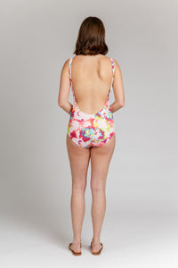 Cottesloe Swimsuit - Megan Nielsen Patterns - Sewing Pattern